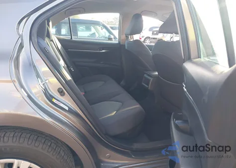 2018 Toyota Camry Hybrid Le z USA, uszkodzony, nr VIN 4T1B31HKXJU501866